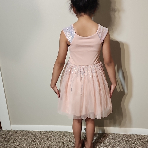 Pink Ballet-Inspired Dance Costume with Sparkling Bodice - Picture 4 of 8